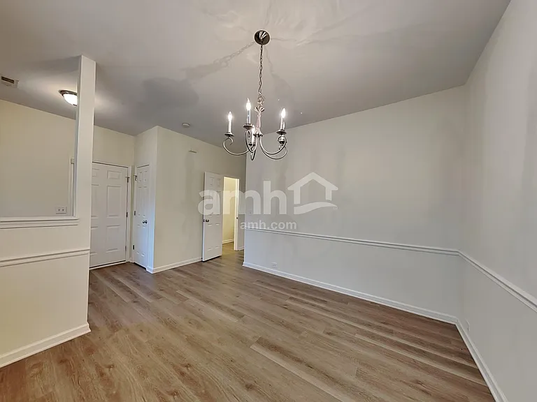 817 Redland Dr — Photo 5