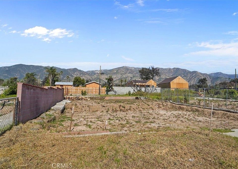 1st image of 105 W Mariposa St Lot 15