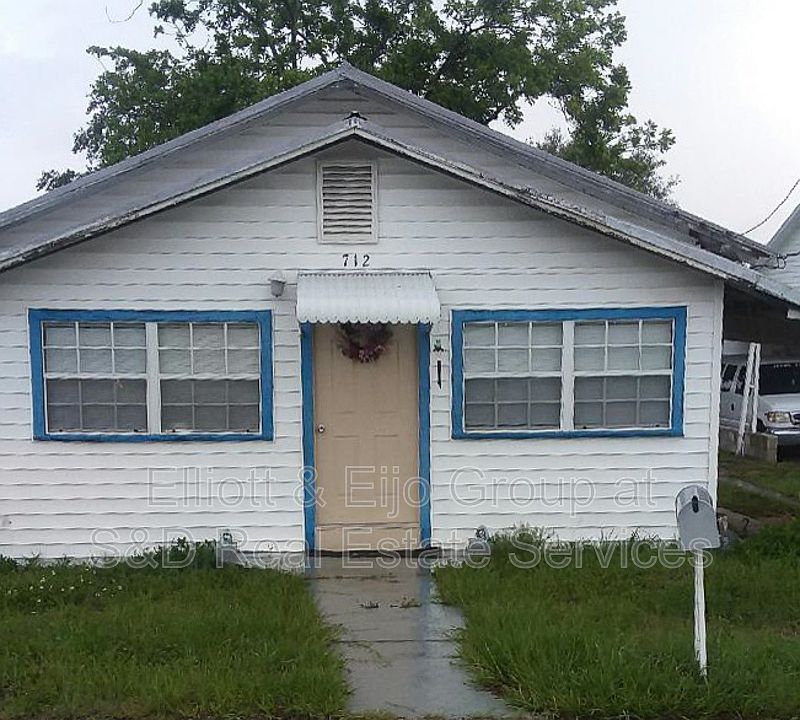 1st image of 712 N 8th St