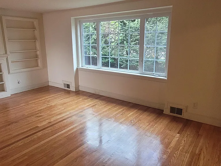 24 Dayton Rd — Photo 4