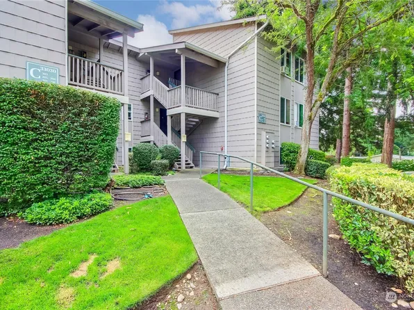33030 17th Place S #C-207, Federal Way, WA 98003