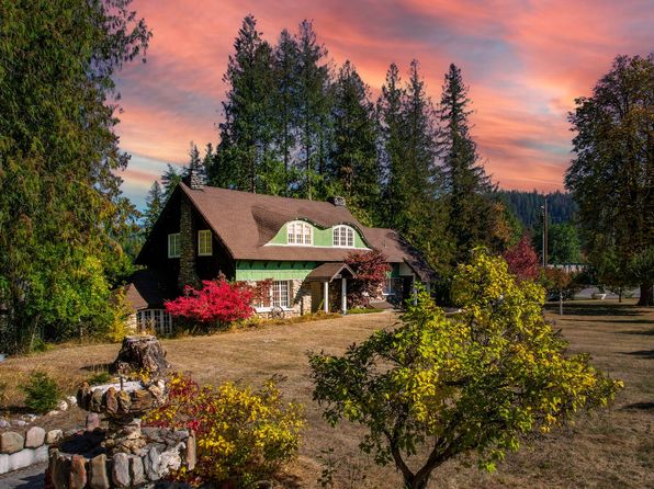 102 W 5th Ave, Metaline Falls, WA 99153