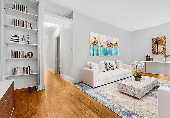 5th image of 126 E 12th St APT 4C