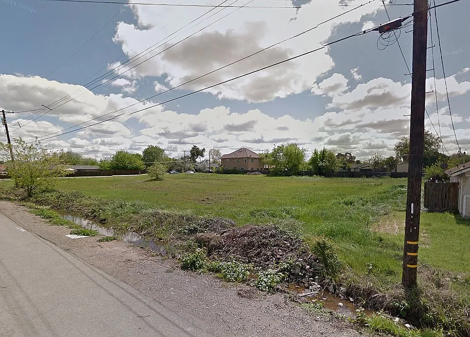 1446 Katharine Ave photo 1