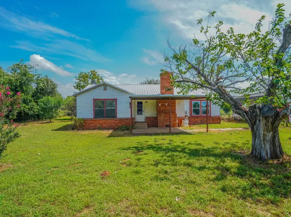 713 Lution Dr, Weatherford, TX 76087