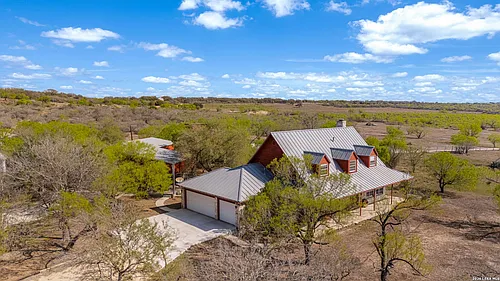 360 Private Road 4619 Photo 1