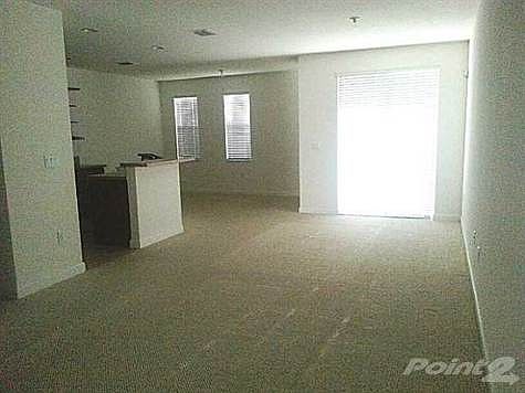 4th image of 7476 NW 116th Ave