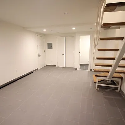 Rented by Nooklyn NYC LLC | media 44