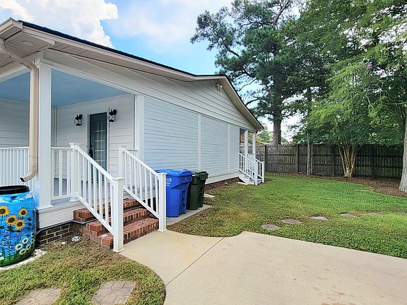 2nd image of 5006 Pine Needle Dr Unit A