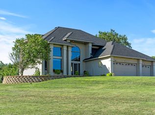 193 Kadler Ave NE, Hanover, MN 55341