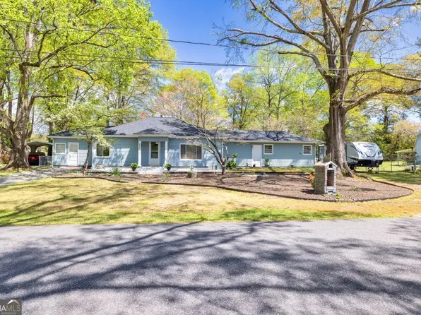 296 Ridgecrest Dr, Lawrenceville, GA 30046