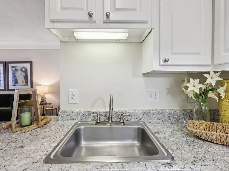 4305 Paxton Ln SW — Photo 11