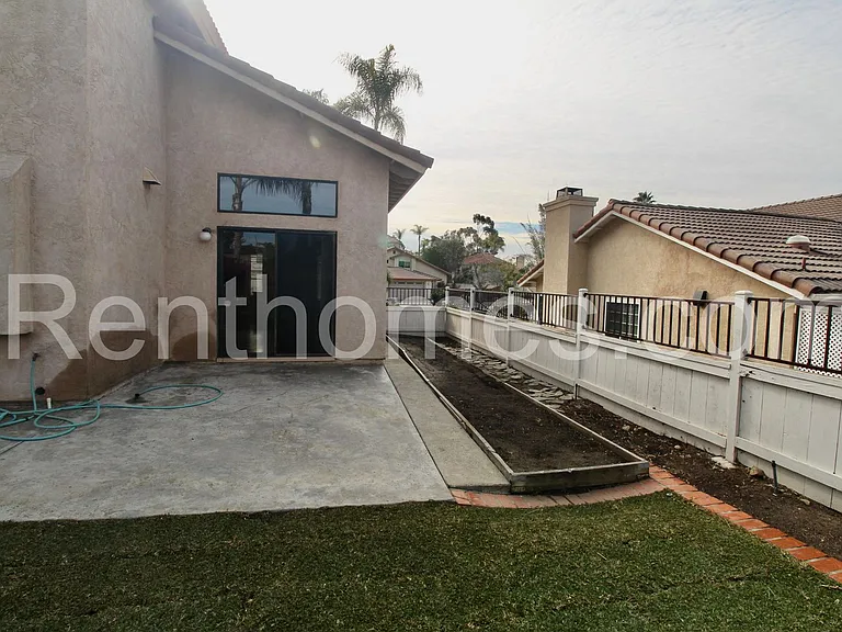 10928 Sunset Ridge Dr — Photo 27