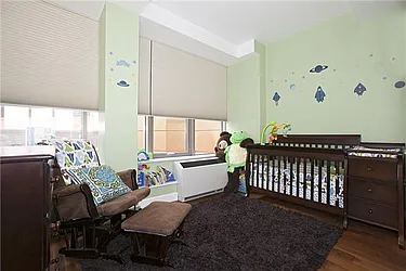 Sold by Space Marketing Shop