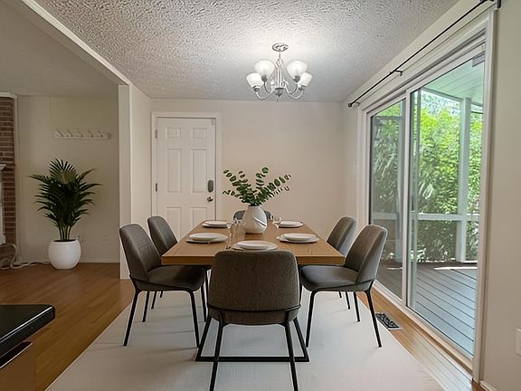 5th image of 5726 Oak Fern Ct