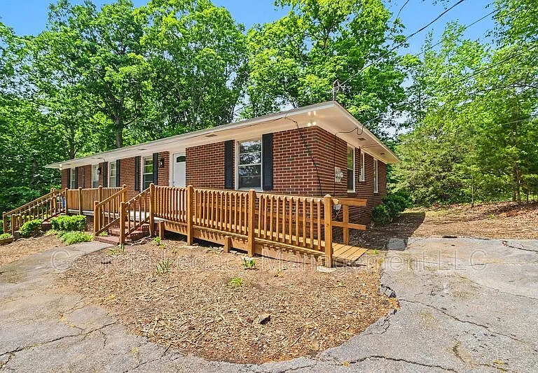468 Taylor St — Photo 10
