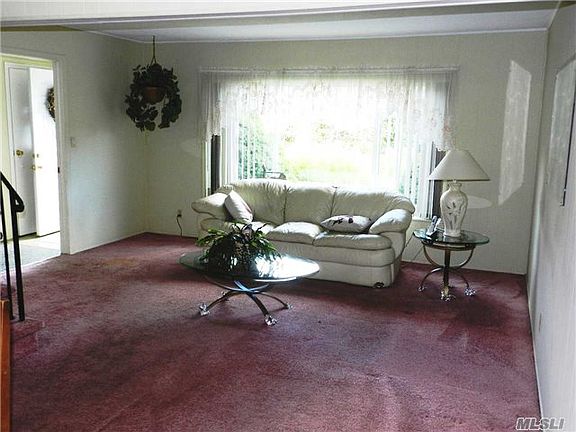 2nd image of 34 Westwood Rd S