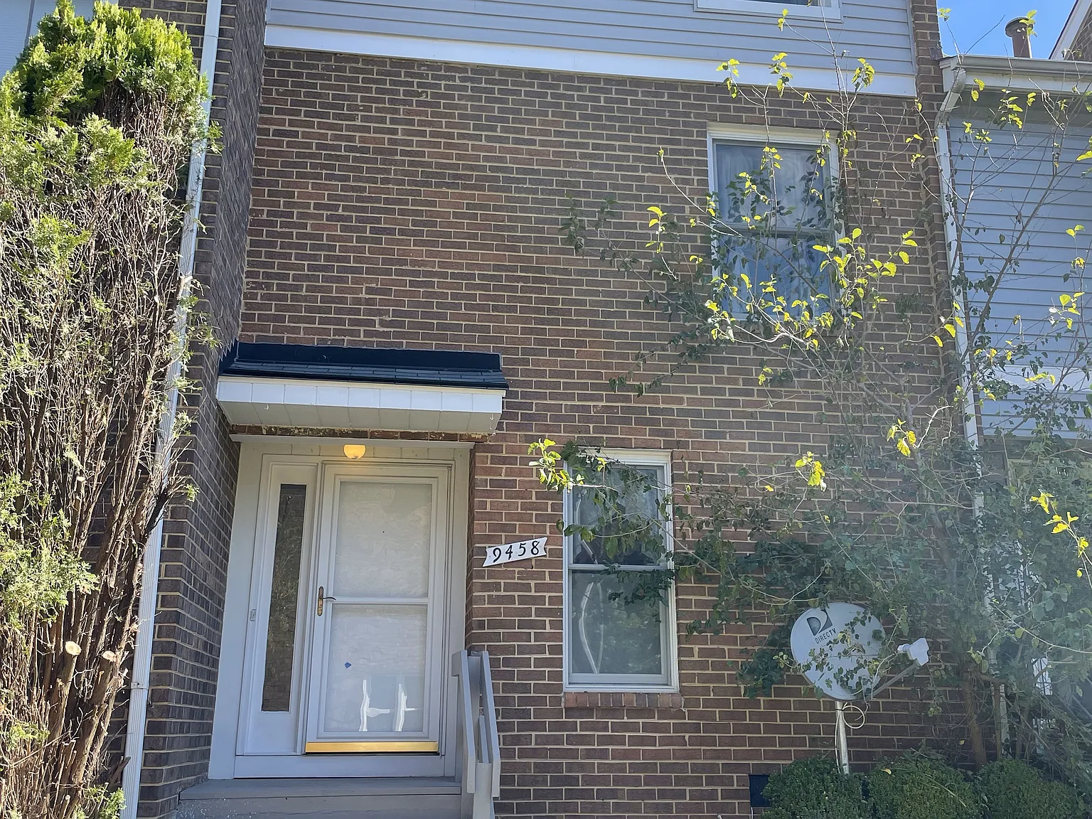 3 bed, 1438 sqft, $2,300 — Photo 1