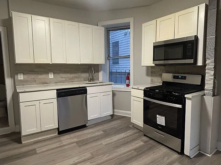 6119 Park Ave #BB1 — Photo 1