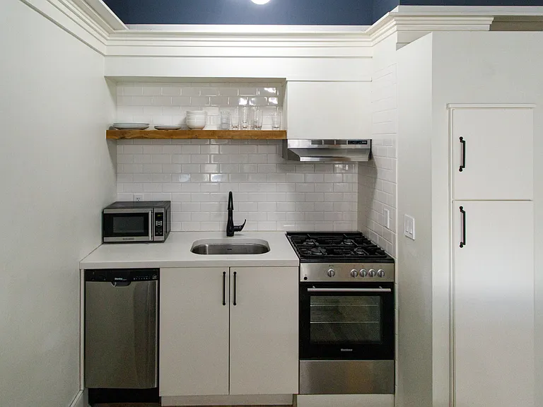 505 Cherry St SE #611 — Photo 8