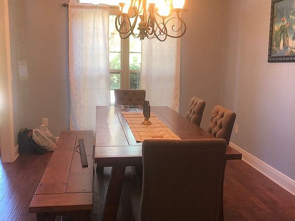 5th image of 4382 Essex Terrace Cir