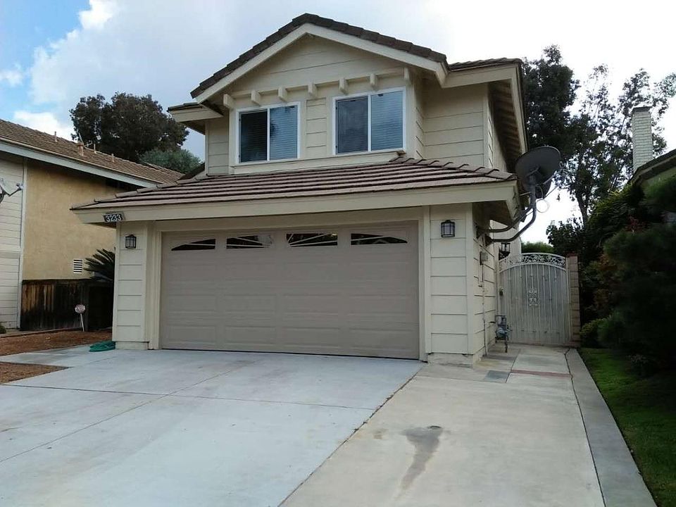 1st image of 3233 Oakleaf Ct