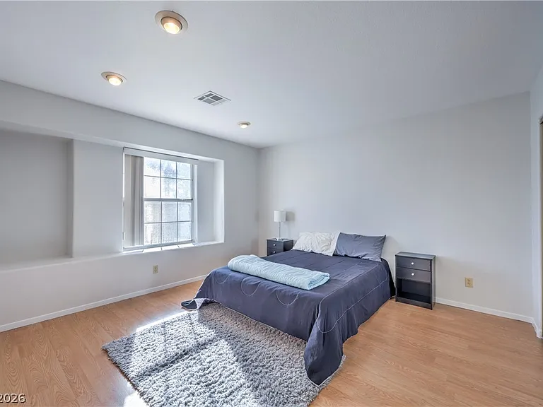 271 Sunshine Springs Ct — Photo 30