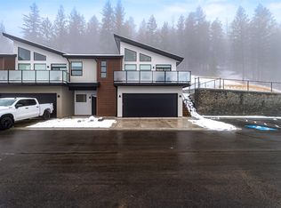 2400 Coldwater Dr #106, Kamloops, BC V2E2M4