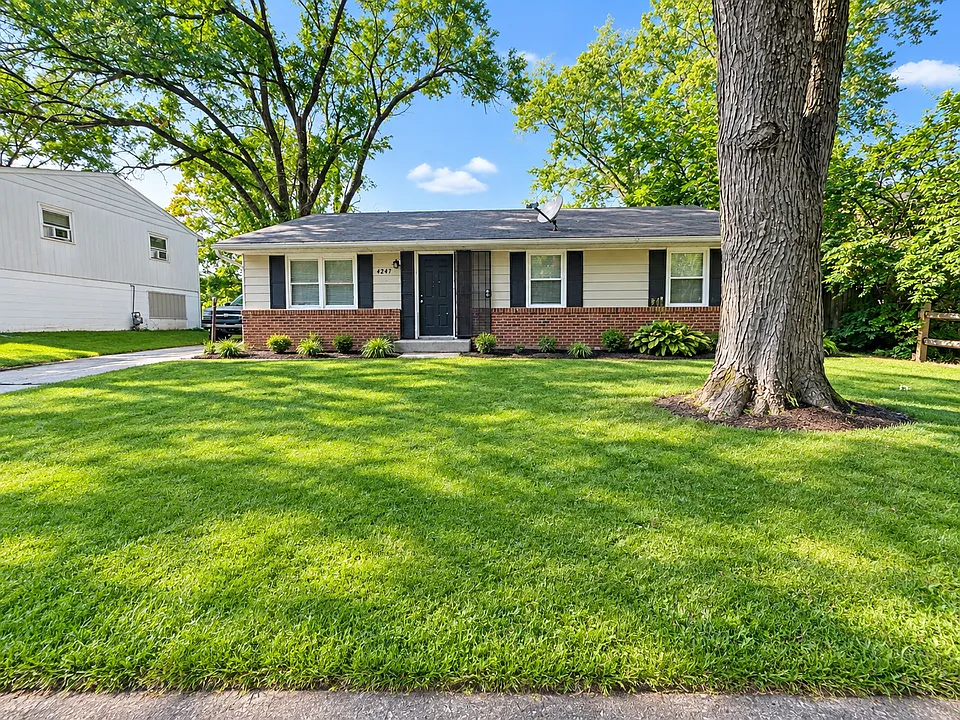 4247 Arbury Ln