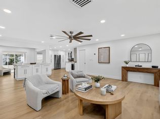 2206 SW 20th Way, Boynton Beach, FL 33426