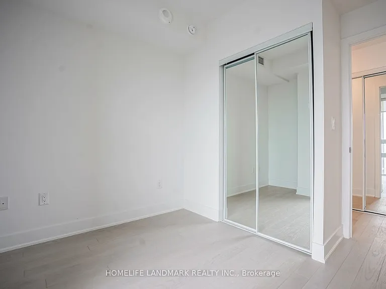 955 Bay St #3806 — Photo 13