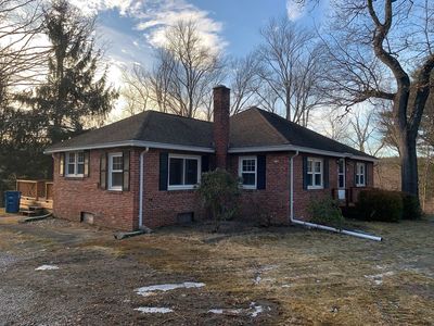 1 Cedar Swamp Rd, Monson, MA, 01057