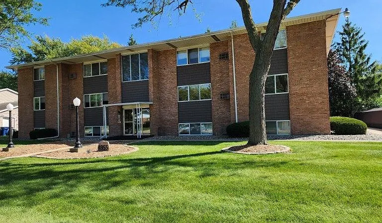 4955 Century Dr #5 — Photo 23