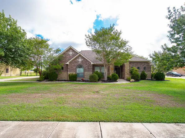 230 Private Road 4662, Castroville, TX 78009