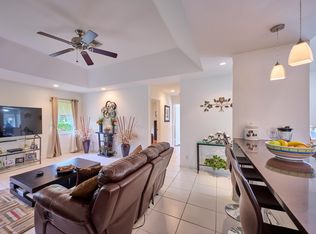 10321 Milburn Ln, Boca Raton, FL 33498