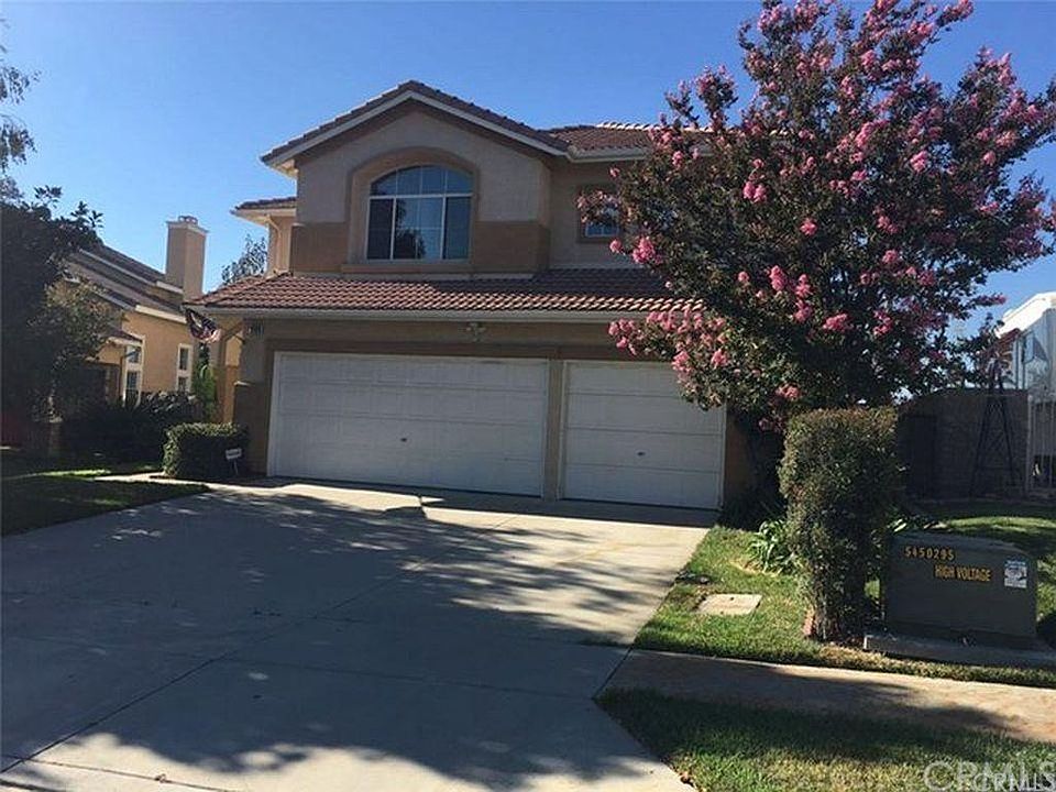 1st image of 5908 Park Crest Dr