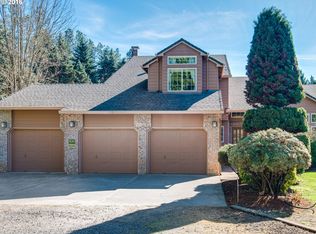 38100 Burgs Ln, Sandy, OR 97055