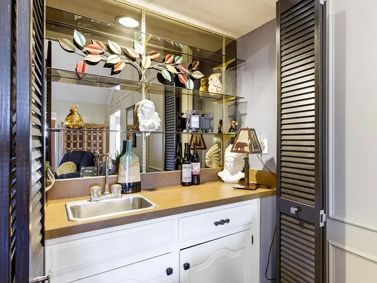 1810 Tiburon Bnd — Photo 19