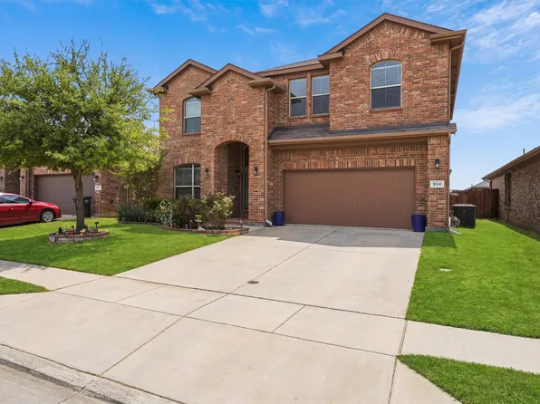 924 Meadow Scape Dr, Burleson, TX 76028