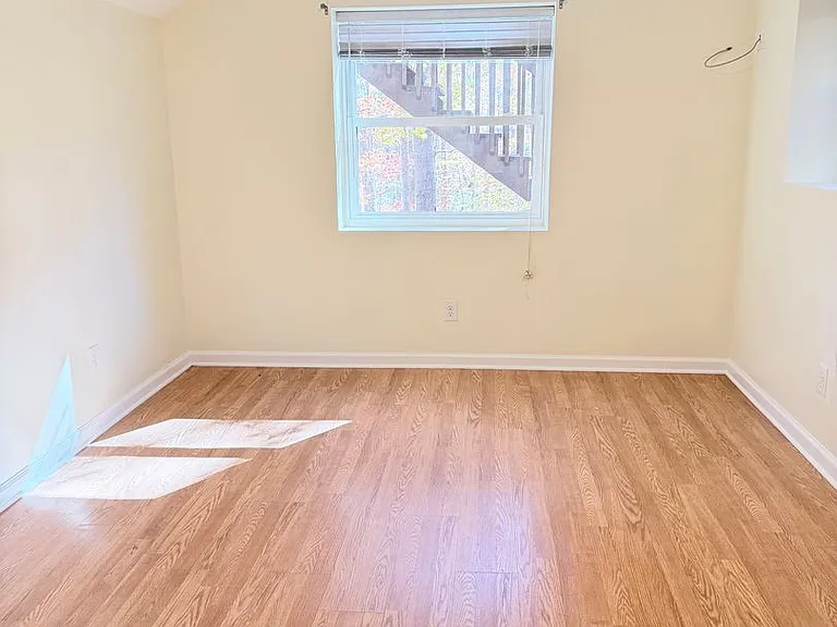 56 Dunwood Rd — Photo 18