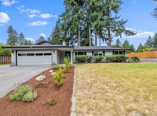 2034 Ponderosa Dr SE, Pt Orchard, WA
