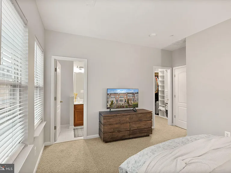 517 Overlook Park Dr #47 — Photo 26