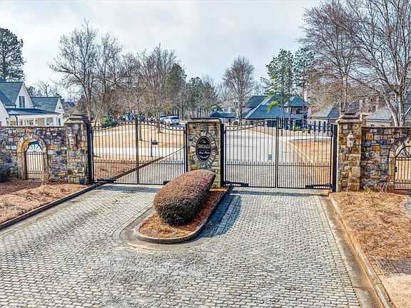 3rd image of 8000 Cascading Shls