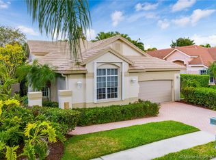 1431 Lacosta Dr E, Hollywood, FL 33027