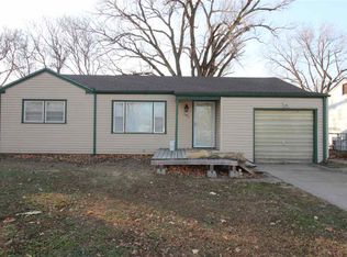 181 Wire Ave, Haysville, KS 67060