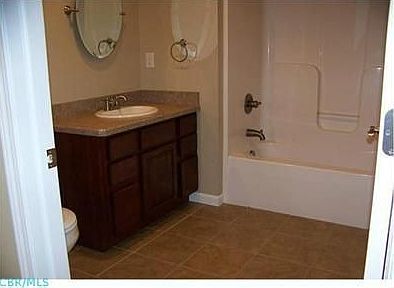 5th image of 510A Hickory Ln