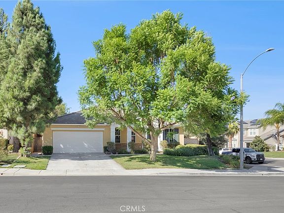 2nd image of 29192 Jamesonite Cir