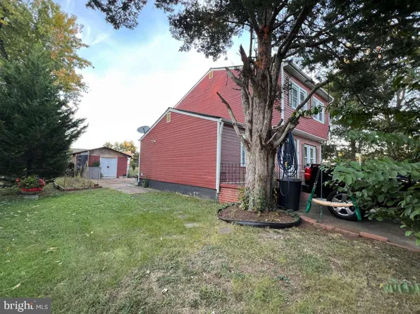 401 Canterbury Rd, Fredericksburg, VA 22401