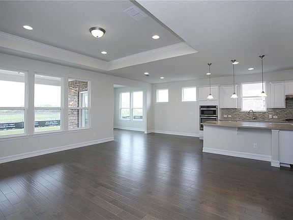 2nd image of 2380 Brookdale Dr