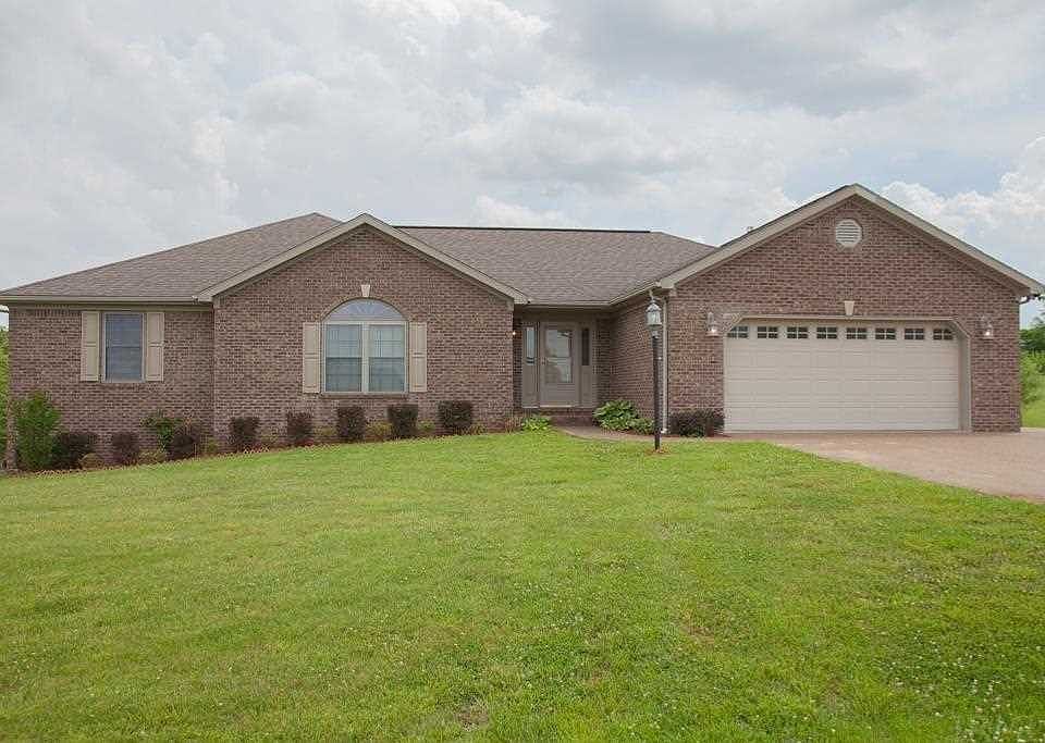 1st image of 2661 Red Oak Ct